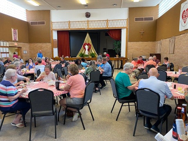 Forty-two people gather in the Sacred Heart Parish Activity Center in Columbia on June 28 for an “Eat and Learn” gathering on the topic, “Was Jesus Homeless?” The parish sponsored this event and one like it the following morning.